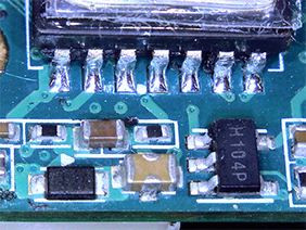 PCB (Medium magnification)