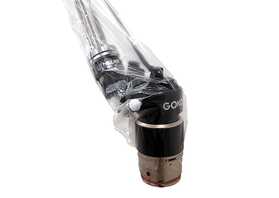 Arm tip with installed echo probe cover.