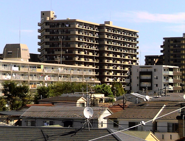 Full view of the building
                      