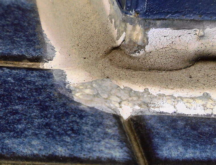 Caulking deterioration thumbnail