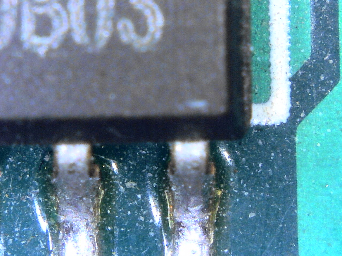 合成前の画像（PCB基板）